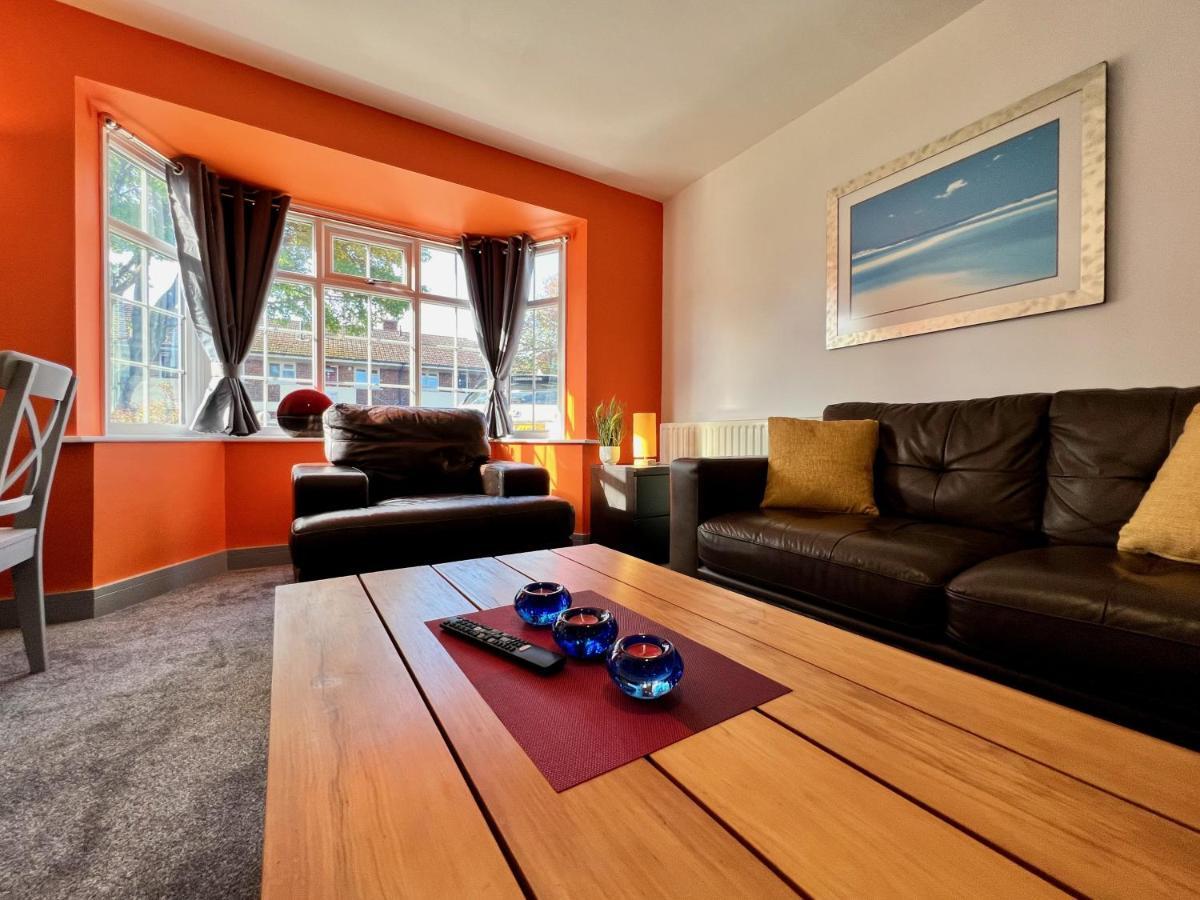 Curzon House One - Great For Contractors Or Family Holidays Cleethorpes Bagian luar foto