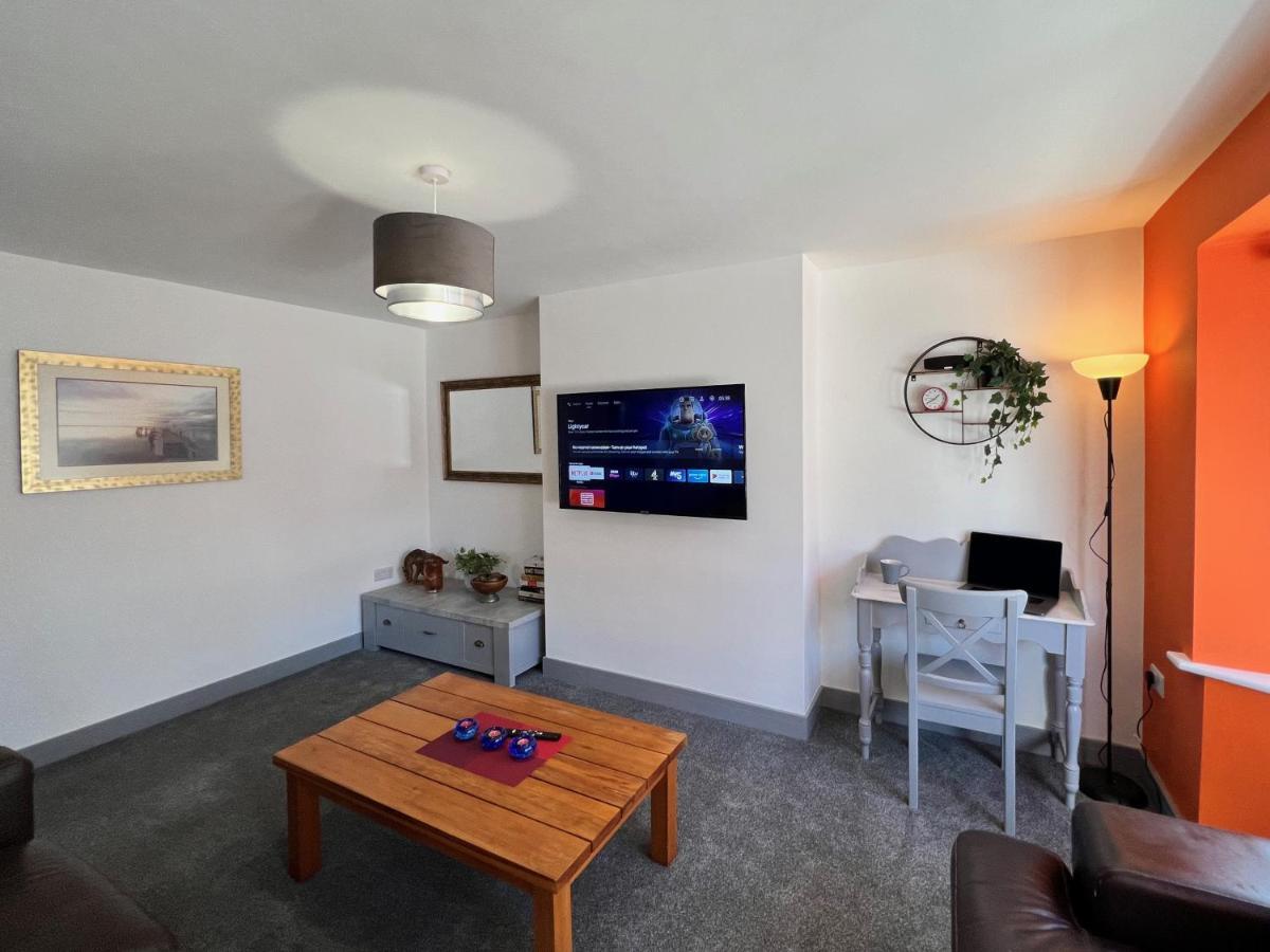 Curzon House One - Great For Contractors Or Family Holidays Cleethorpes Bagian luar foto