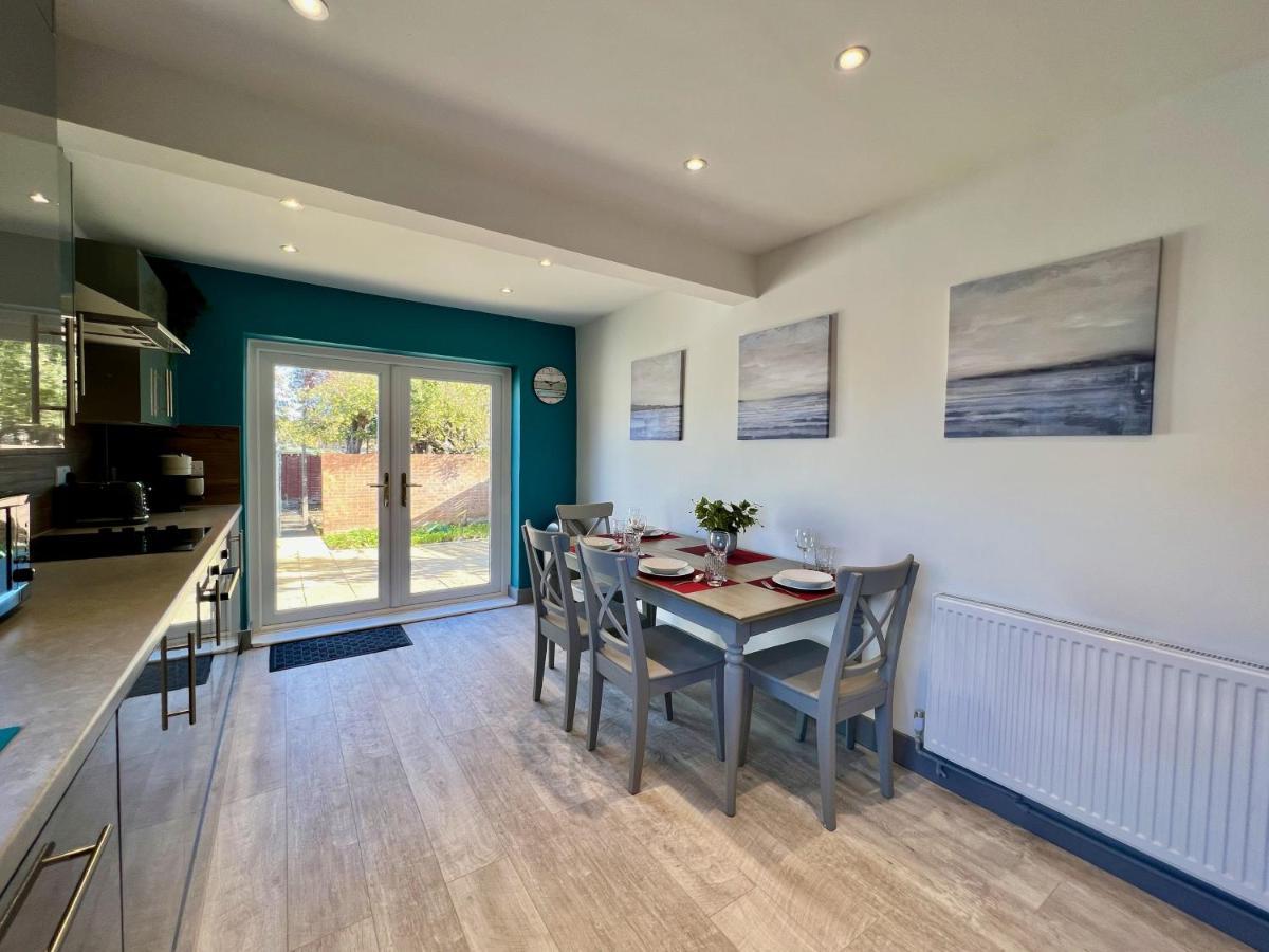 Curzon House One - Great For Contractors Or Family Holidays Cleethorpes Bagian luar foto