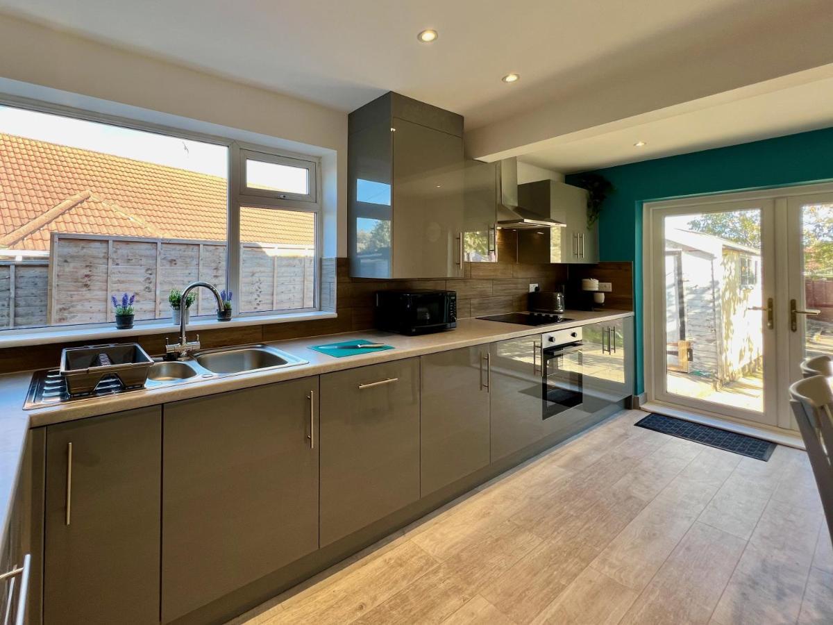 Curzon House One - Great For Contractors Or Family Holidays Cleethorpes Bagian luar foto
