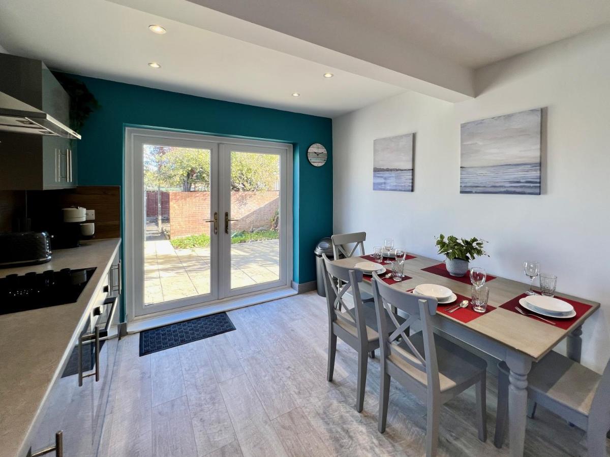 Curzon House One - Great For Contractors Or Family Holidays Cleethorpes Bagian luar foto